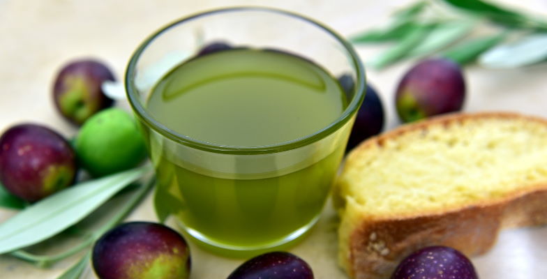 Olivenöl aus Italien italienisches Olivenöl online kaufen